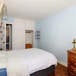 Hostnfly Apartments - Splendid Apt Design Close To Arc De Triomphe